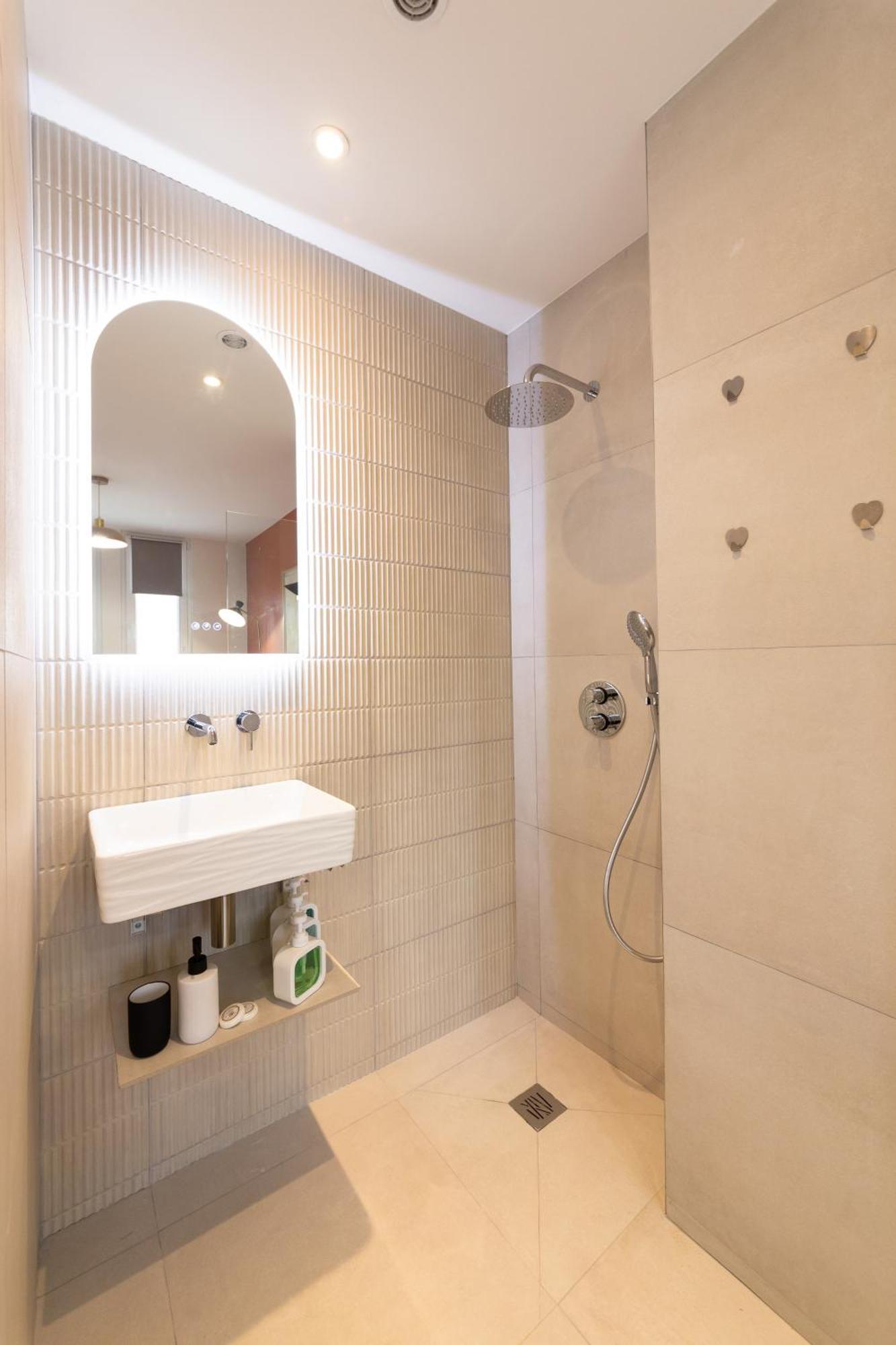 L'Audace T2 Refait A Neuf A Vanves Exterior foto