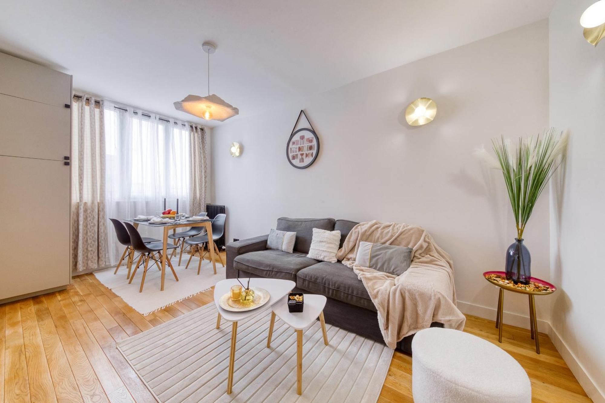 L'Audace T2 Refait A Neuf A Vanves Exterior foto